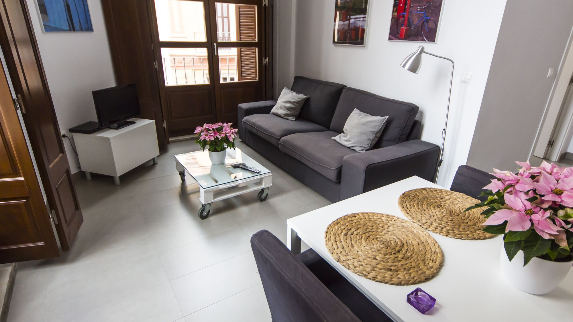 Apartamentos Malaga Picasso Buitenkant foto